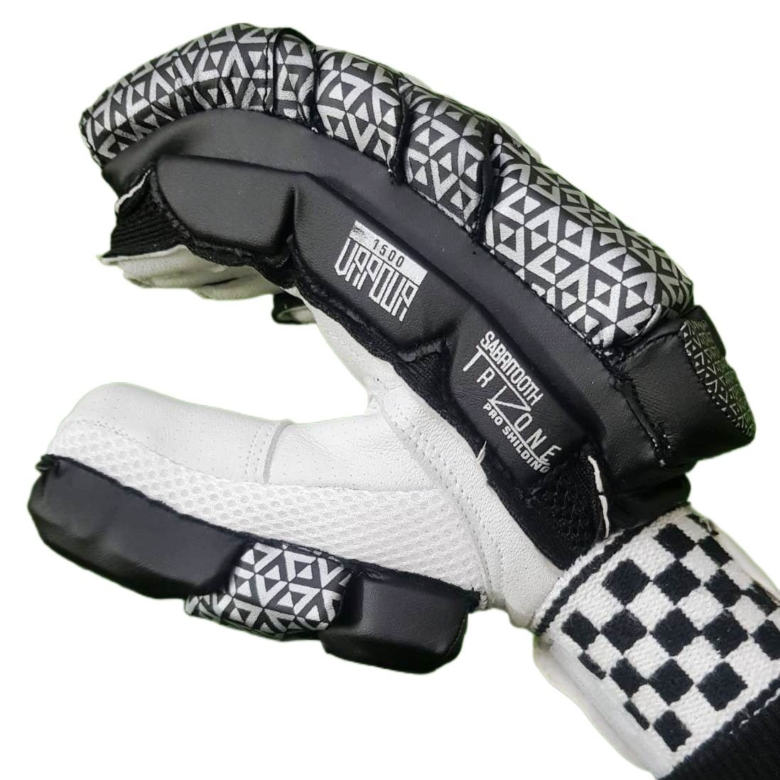 Gray Nicolls Vapour 1500 Black - Premium Cricket Batting Gloves