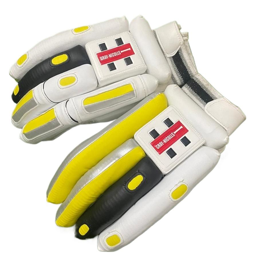Gray Nicolls Ultra - Club Cricket Batting Gloves