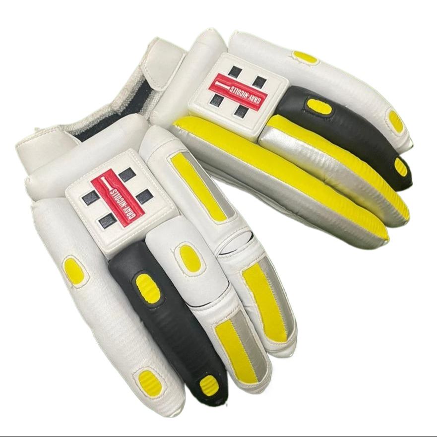 Gray Nicolls Ultra - Club Cricket Batting Gloves